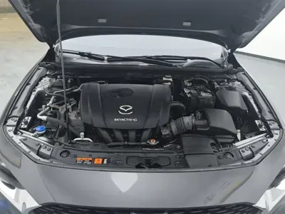 Mazda 3 Axela