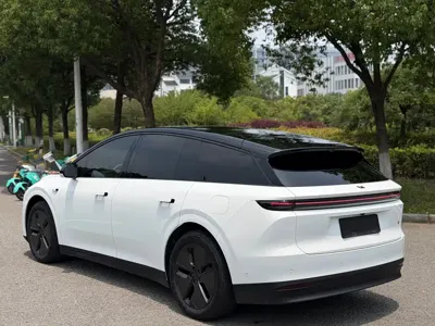 Li Auto 理想i6
