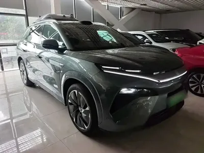 BYD 唐L