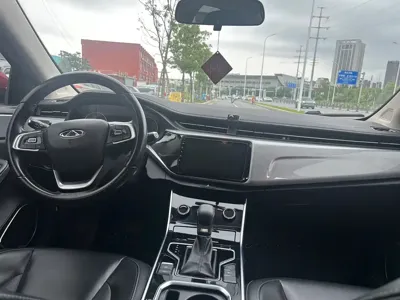 Chery Arrizo 5