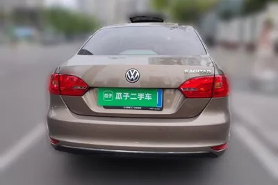 Volkswagen Sagitar