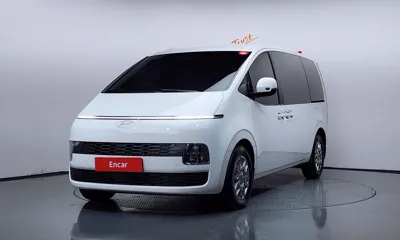 Hyundai Staria