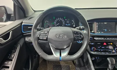 Hyundai Ioniq