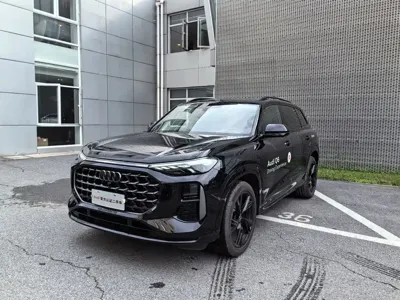 Audi Q6