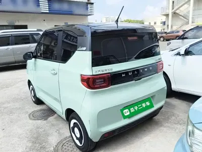 Wuling MINIEV