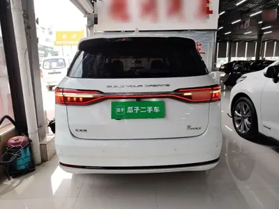 BYD MAX