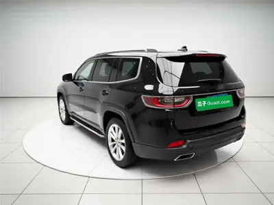 Jeep Grand Commander