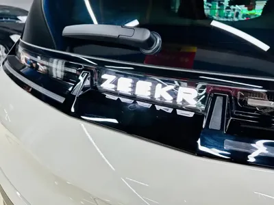 Zeekr X