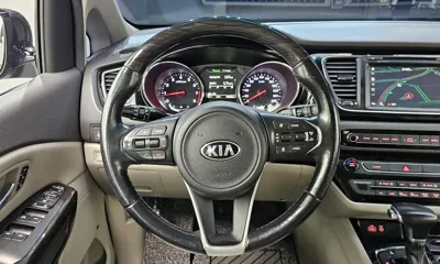 Kia Canival