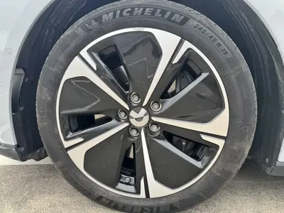 Nio ET5T