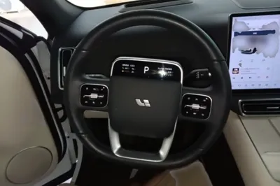Li Auto L7