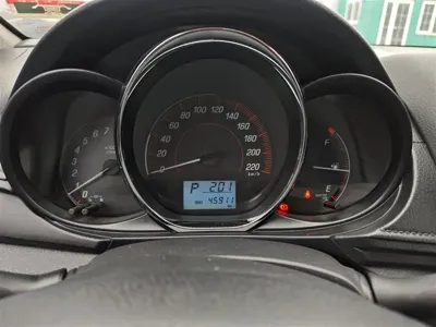 Toyota Yaris L