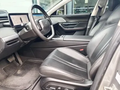 Xpeng P7