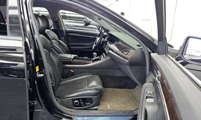 Genesis EQ900