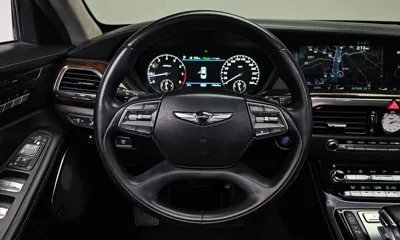 Genesis EQ900