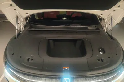 Zeekr 007GT