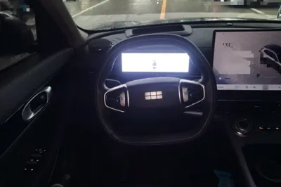 Geely Galaxy E5