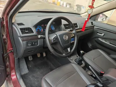 Dongfeng Fengon 370