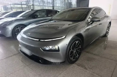 Xpeng P7