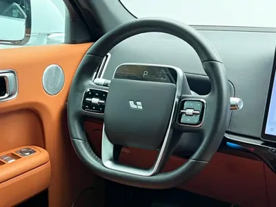 Li Auto Li L7