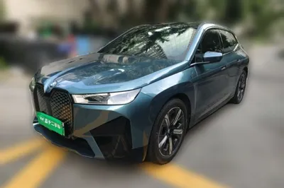 BMW iX