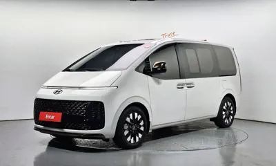 Hyundai Staria