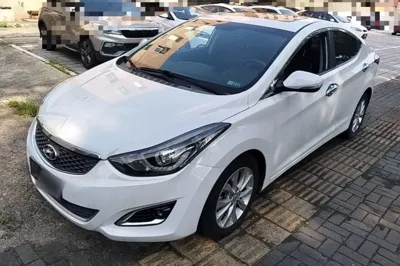Hyundai Elantra (5th Generation