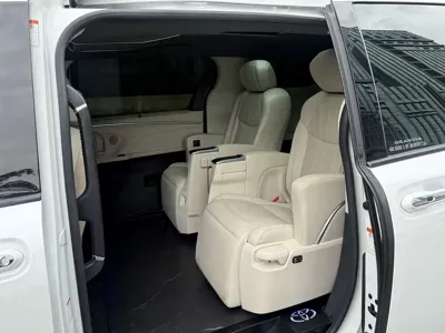 Toyota Granvia
