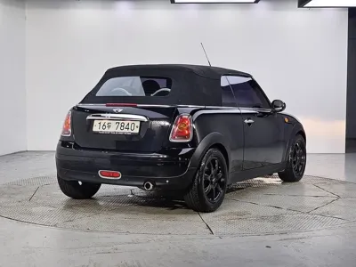MINI Cooper Convertible