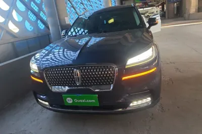 Lincoln Aviator