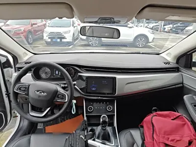 Chery Arrizo 5