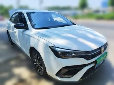 Roewe i5