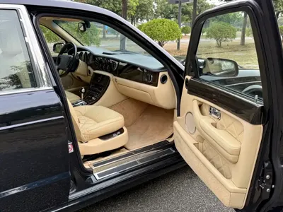 Bentley Elegance