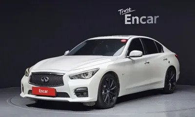 Infiniti Q50