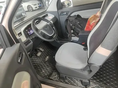 Wuling MINIEV