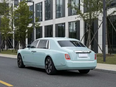 Rolls-Royce Phantom