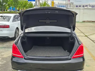Genesis EQ900
