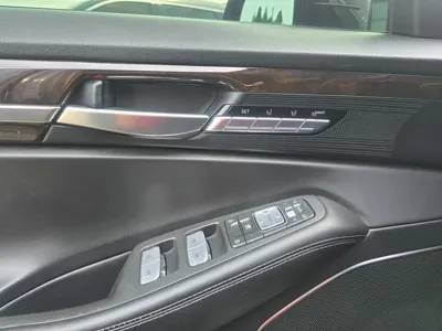 Genesis EQ900