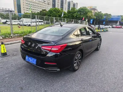 Hongqi Hongqi H5