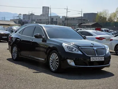 Hyundai Equus