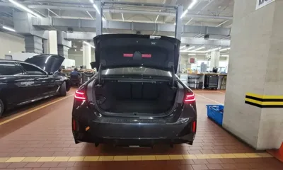BMW i5