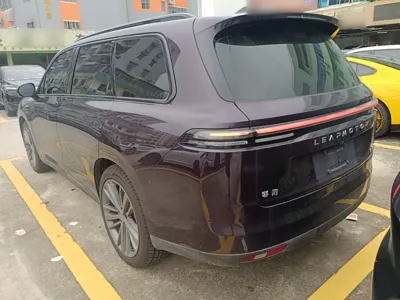 Leapmotor C16