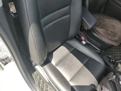 Toyota Yaris L
