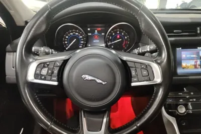 Jaguar XFL