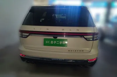 Lincoln Aviator