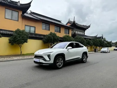 Nio EC6