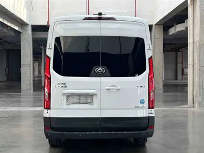 大通 V90