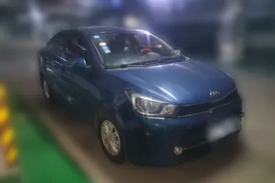 Kia Pegas