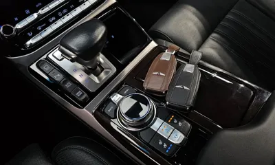 Genesis EQ900
