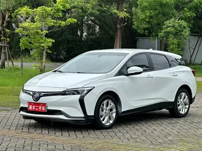 Buick Velite 6
